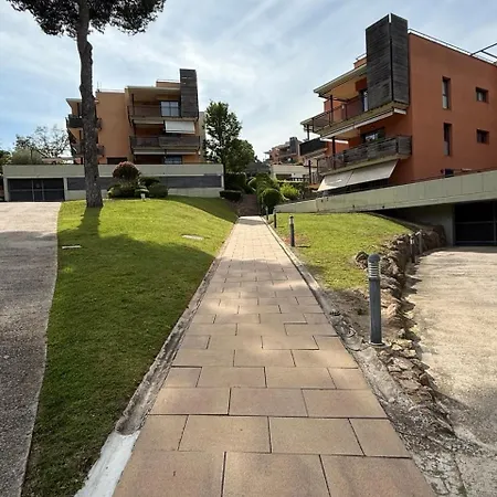 With Garden And Terrace Apartment Lloret de Mar