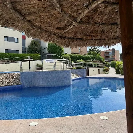 Apartment With Garden And Terrace *